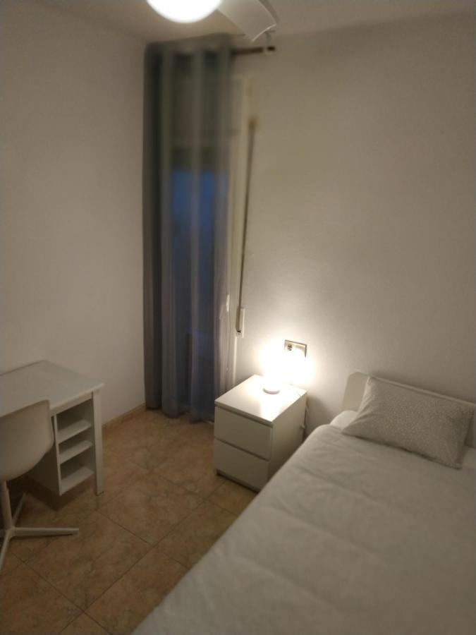 Апартаменты Rmm27 - Piso En Zona Tranquila De Тортоса Экстерьер фото