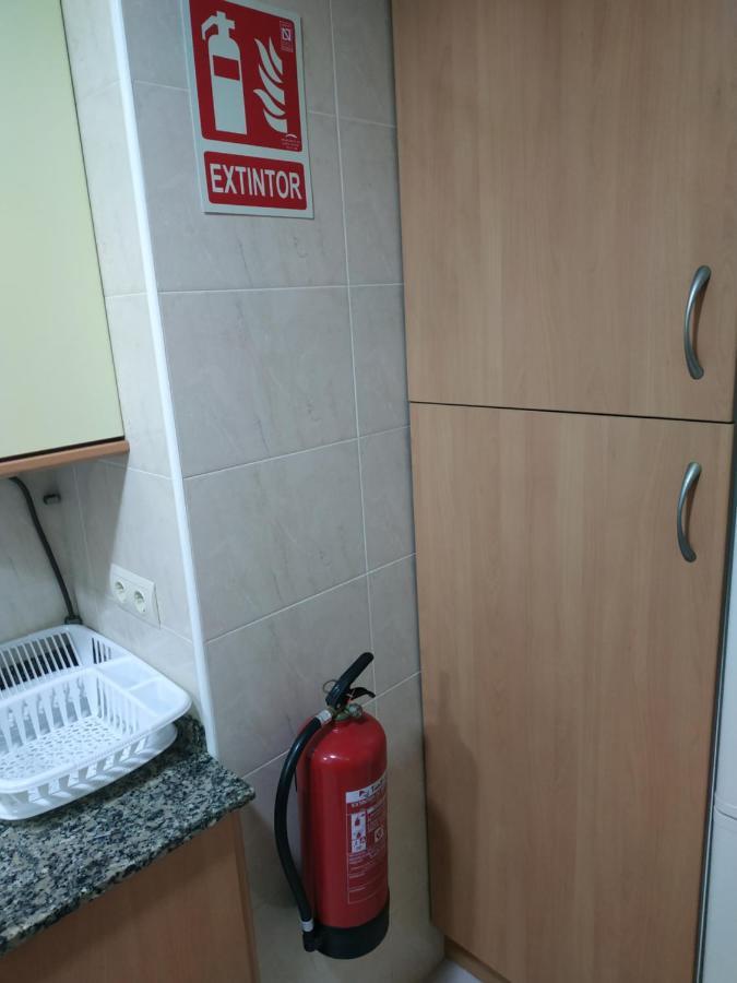 Апартаменты Rmm27 - Piso En Zona Tranquila De Тортоса Экстерьер фото