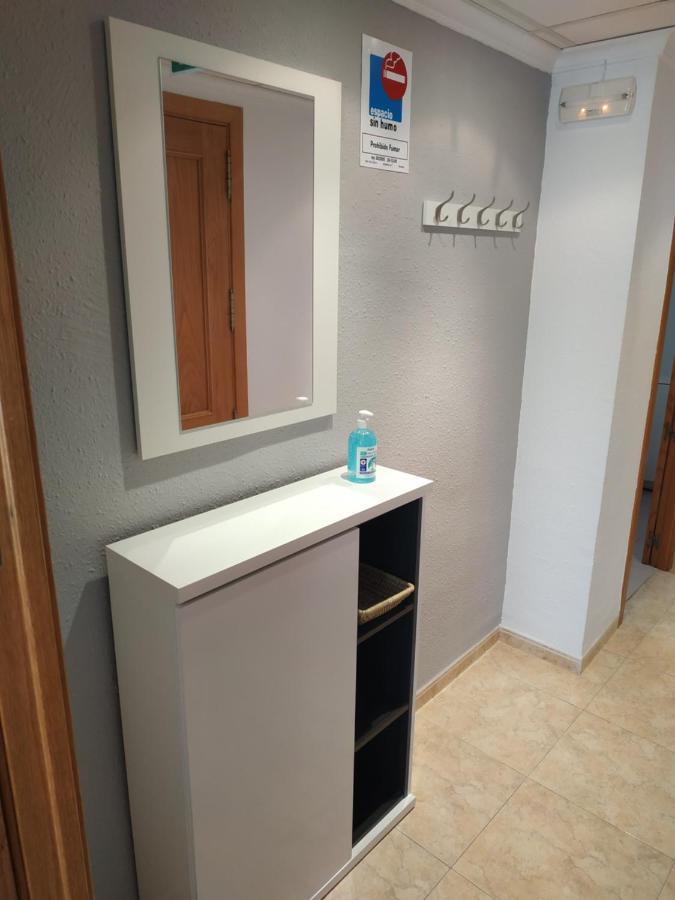 Апартаменты Rmm27 - Piso En Zona Tranquila De Тортоса Экстерьер фото