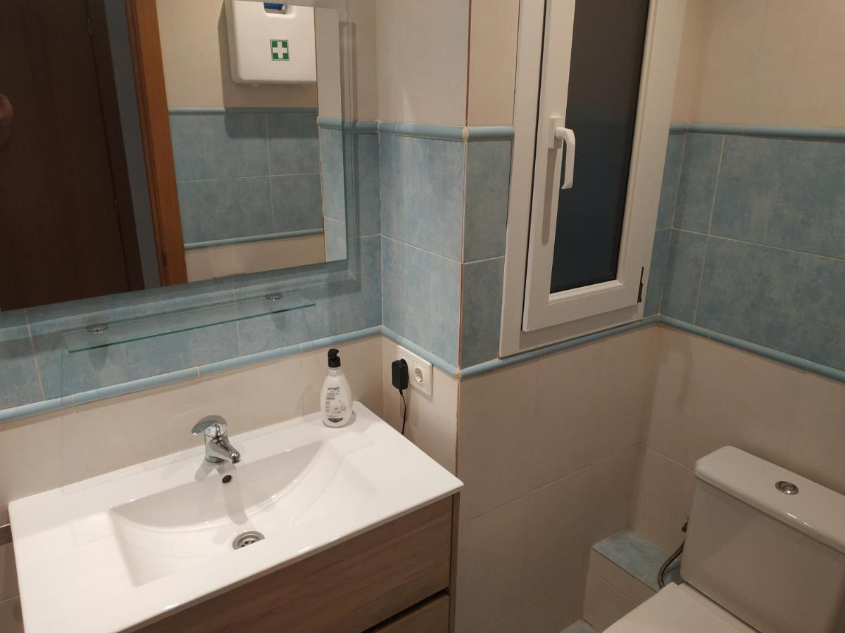 Апартаменты Rmm27 - Piso En Zona Tranquila De Тортоса Экстерьер фото